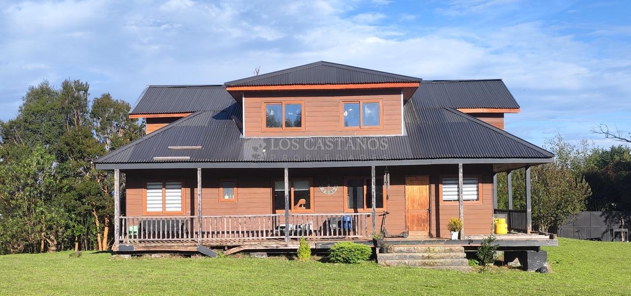 VENTA DE CASA CON PARCELA 2 PISOS 5 DORMITORIOS / 3 BAÑOS 5.000 M2 TERRENO